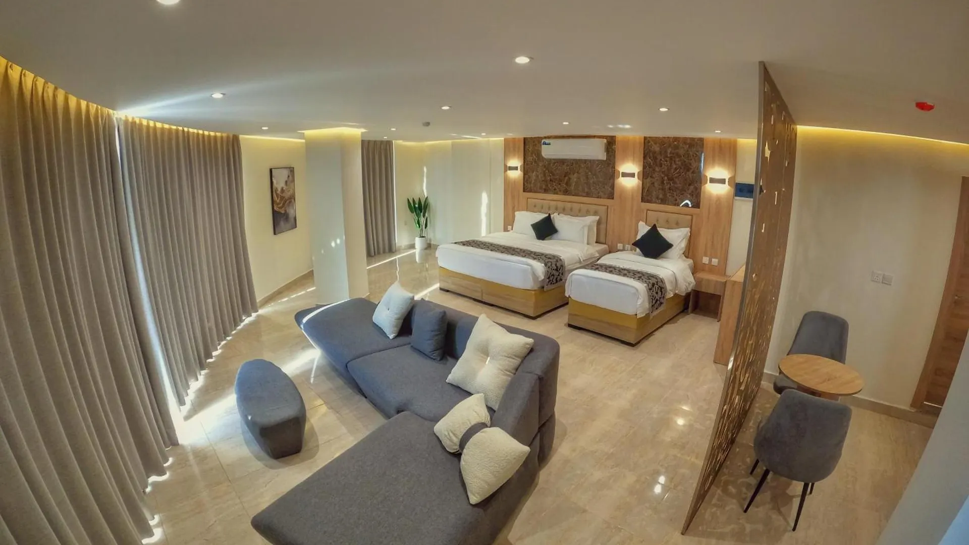 Grand Season Hotel 아카바